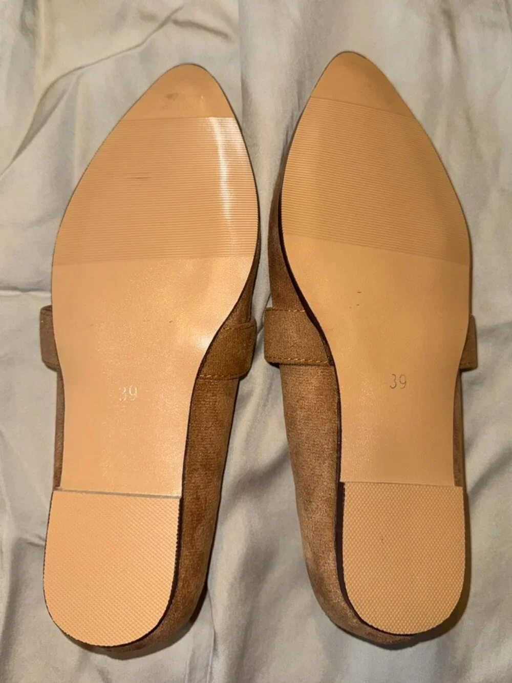 Helen | Orthopedic Soft Suede Loafers size 39 in tan Brand New